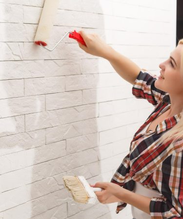 Idées créatives pour peindre le carrelage de votre salle de bain
